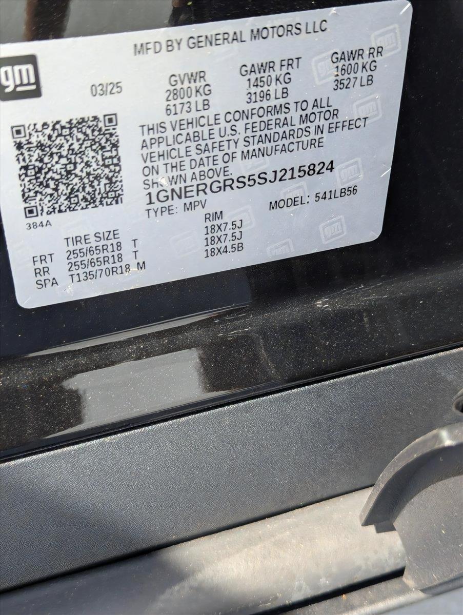 2025 Chevrolet Traverse Vehicle Photo in PEMBROKE PINES, FL 33024-6534