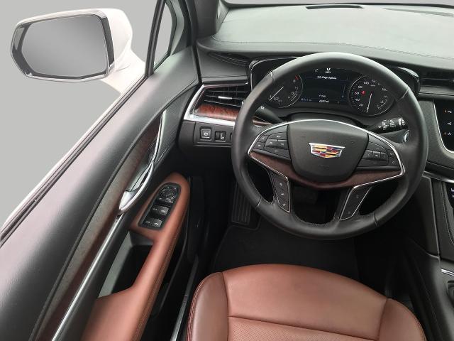 2023 Cadillac XT5 Vehicle Photo in GREEN BAY, WI 54303-3330