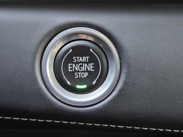 2023 Cadillac Escalade Vehicle Photo in DENTON, TX 76210-9321