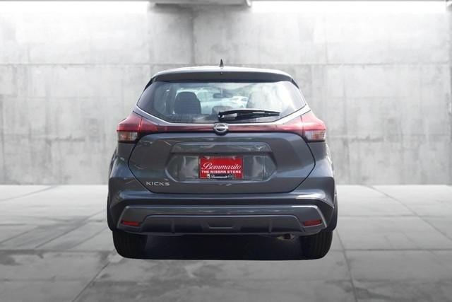 2025 Nissan Kicks Play Vehicle Photo in Hazelwood, MO 63042