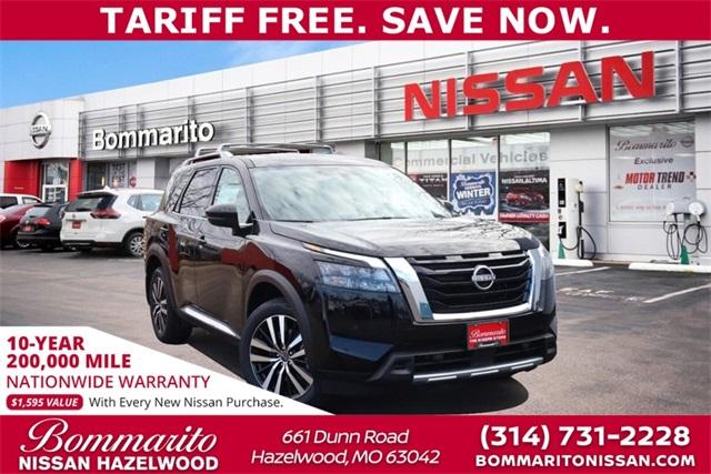 2025 Nissan Pathfinder Vehicle Photo in Hazelwood, MO 63042