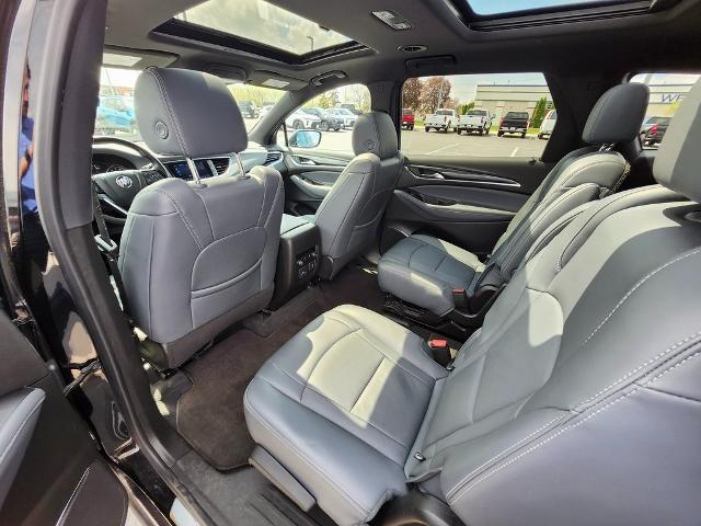 2023 Buick Enclave Vehicle Photo in GREEN BAY, WI 54304-5303