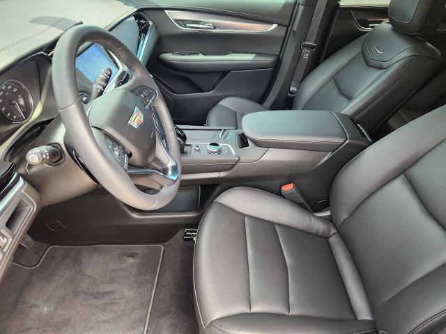 2025 Cadillac XT6 Vehicle Photo in HOUSTON, TX 77079