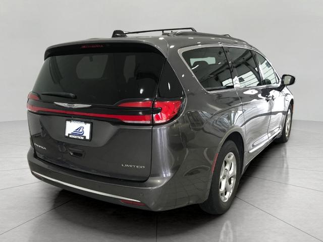 2023 Chrysler Pacifica Vehicle Photo in GREEN BAY, WI 54303-3330