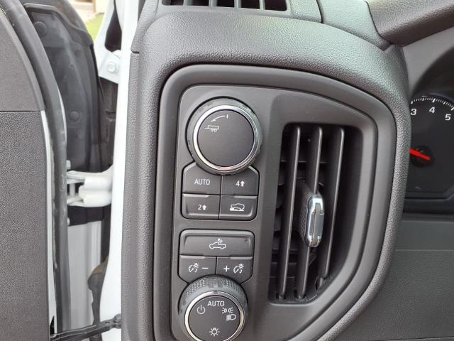 2024 Chevrolet Silverado 1500 Vehicle Photo in ROXBORO, NC 27573-6143