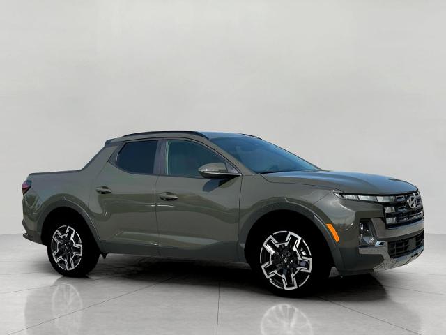 2025 Hyundai SANTA CRUZ Vehicle Photo in Green Bay, WI 54304