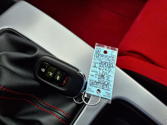2025 Honda Civic Type R Vehicle Photo in Oshkosh, WI 54904