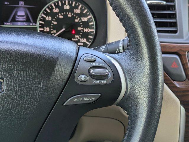 2017 Nissan Pathfinder Vehicle Photo in San Antonio, TX 78209