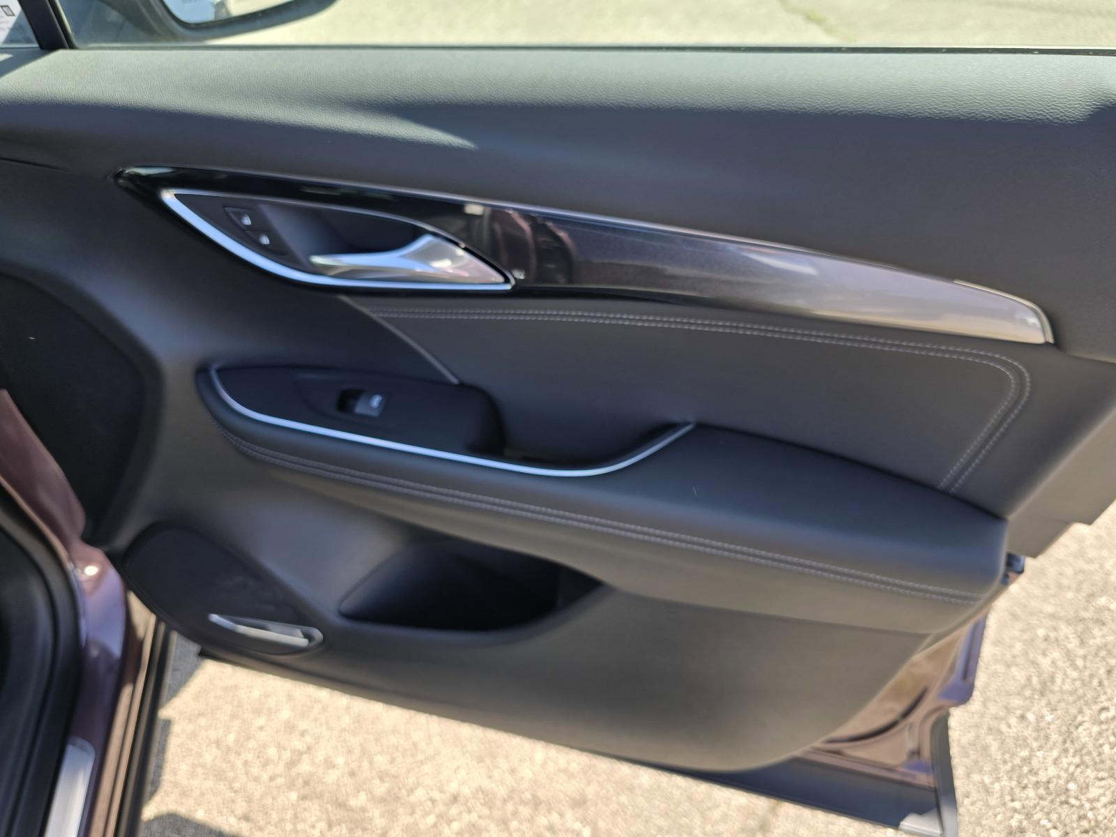 2025 Buick Envision Vehicle Photo in Rolla, MO 65401