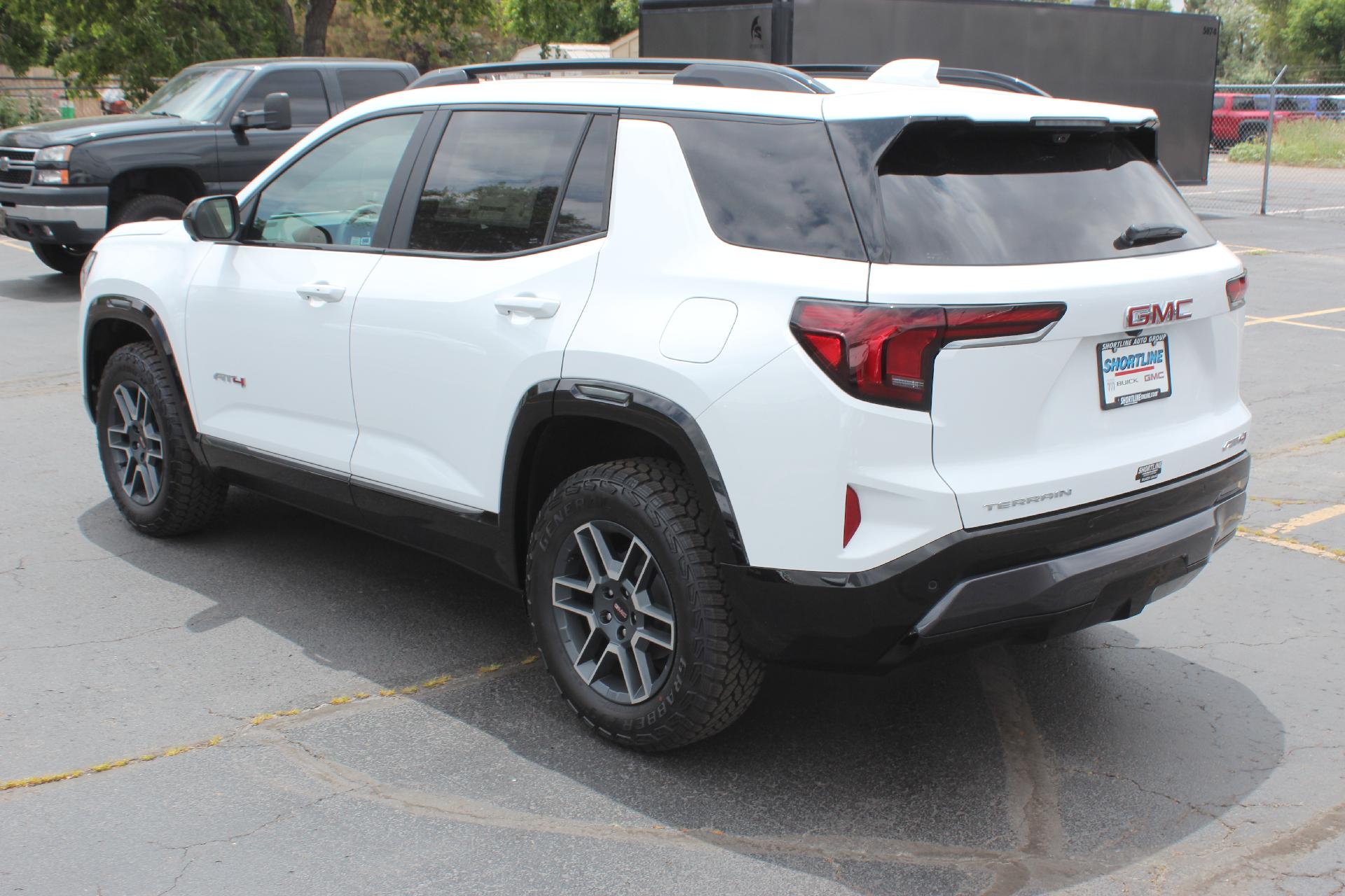 2026 GMC Terrain Vehicle Photo in AURORA, CO 80012-4011