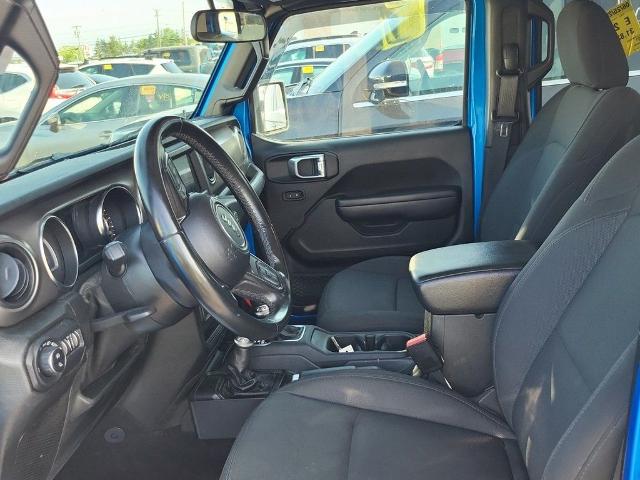 2021 Jeep Gladiator Vehicle Photo in Cedar Rapids, IA 52402