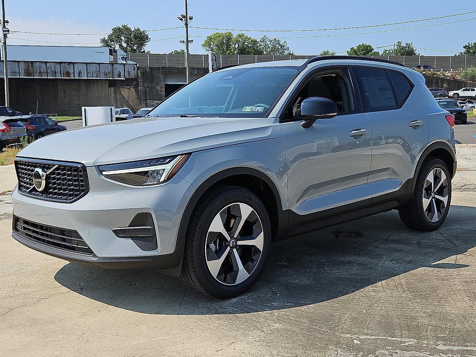 2026 Volvo XC40 Vehicle Photo in Trevose, PA 19053