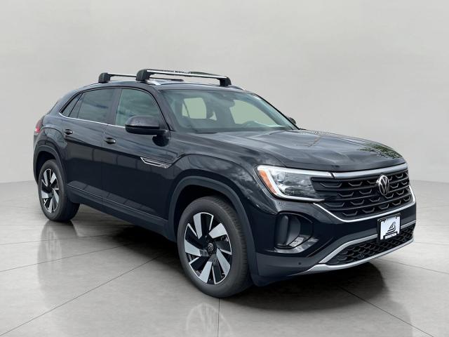 2025 Volkswagen Atlas Cross Sport Vehicle Photo in Neenah, WI 54956
