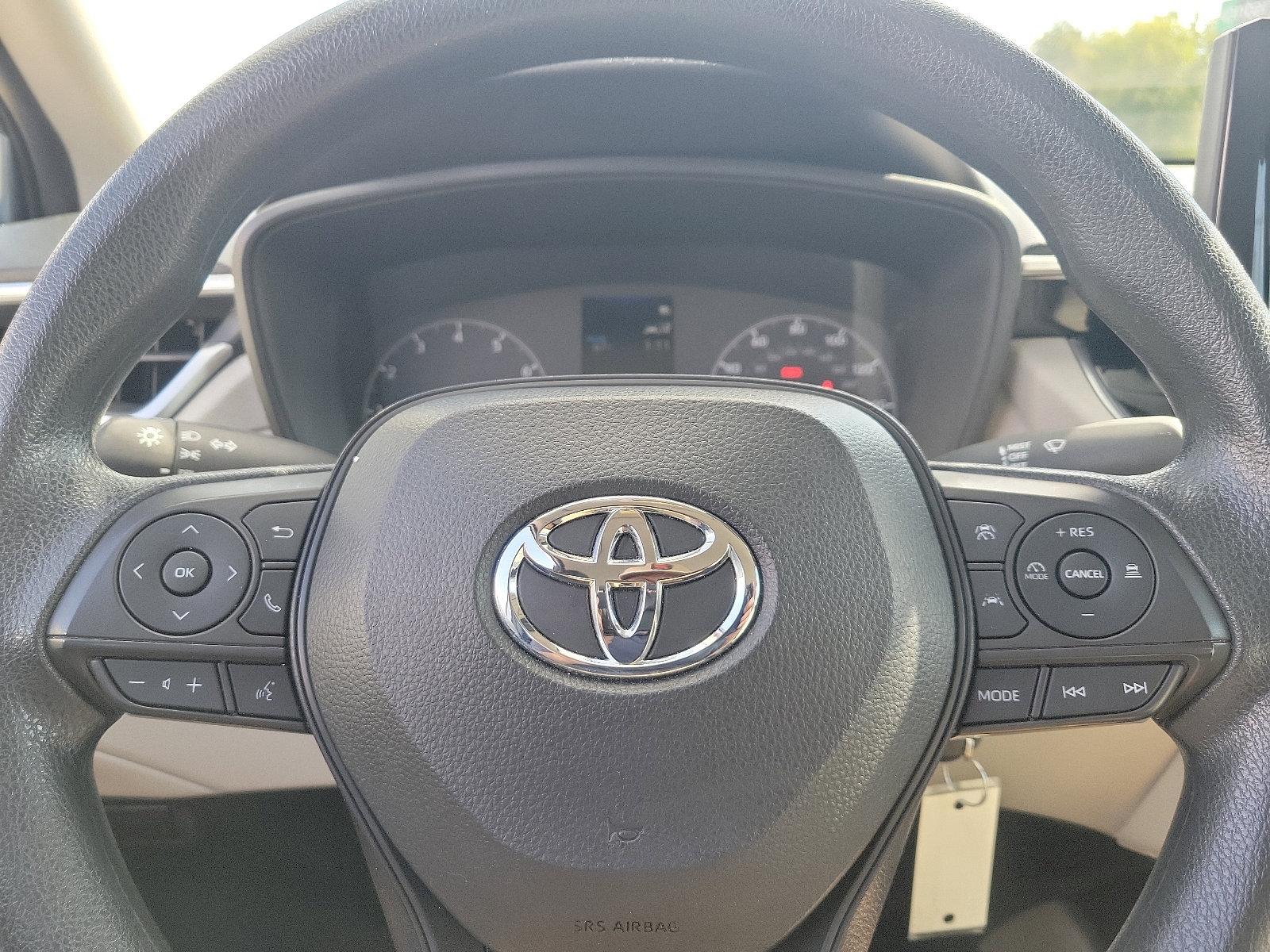 2023 Toyota Corolla Cross Vehicle Photo in Trevose, PA 19053