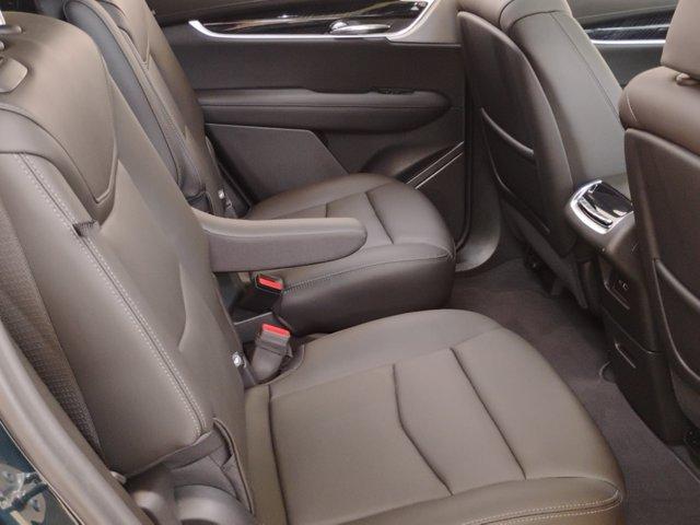 2024 Cadillac XT6 Vehicle Photo in PINEVILLE, NC 28134-8495
