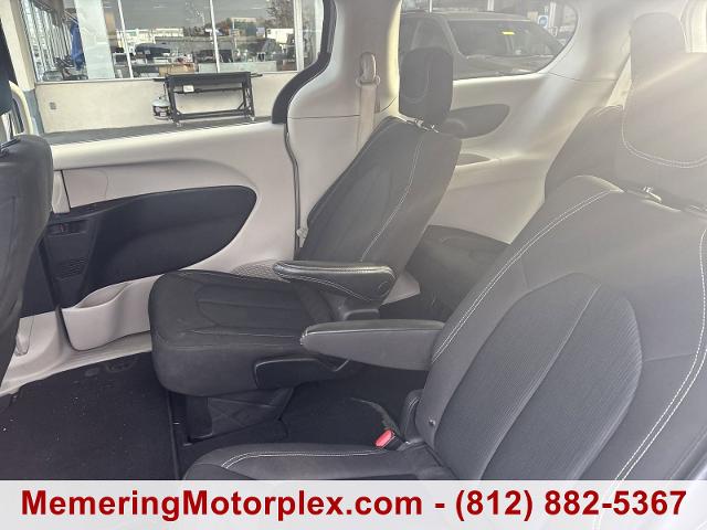 2022 Chrysler Voyager Vehicle Photo in VINCENNES, IN 47591-5519