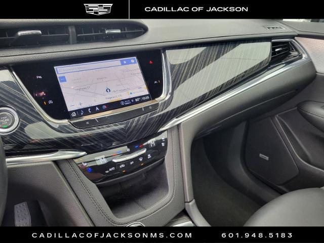 2023 Cadillac XT6 Vehicle Photo in RIDGELAND, MS 39157-4406