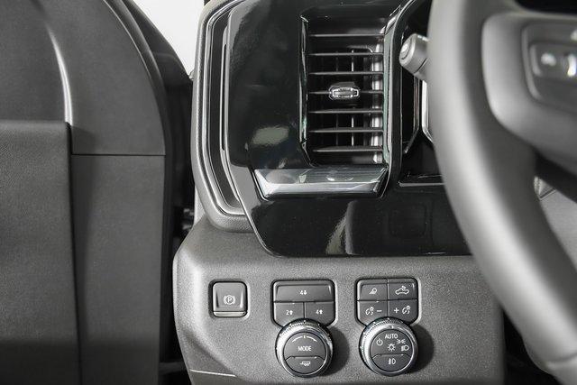 2025 GMC Sierra 3500 HD Vehicle Photo in PUYALLUP, WA 98371-4149