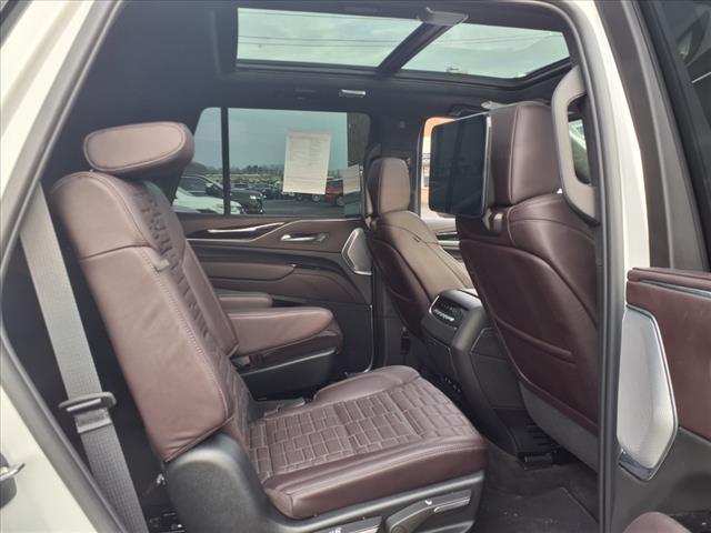 2023 Cadillac Escalade Vehicle Photo in SMITHTOWN, NY 11787-5023