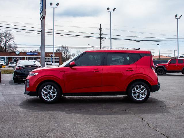 2022 Kia Soul Vehicle Photo in MADISON, IN 47250-1611