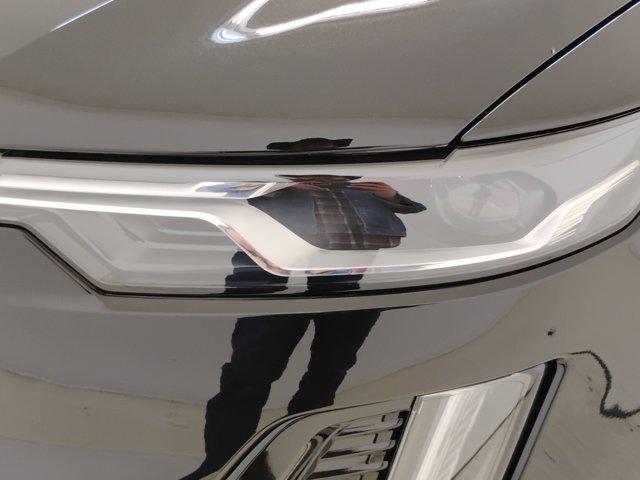 2025 Cadillac XT6 Vehicle Photo in PINEVILLE, NC 28134-8495