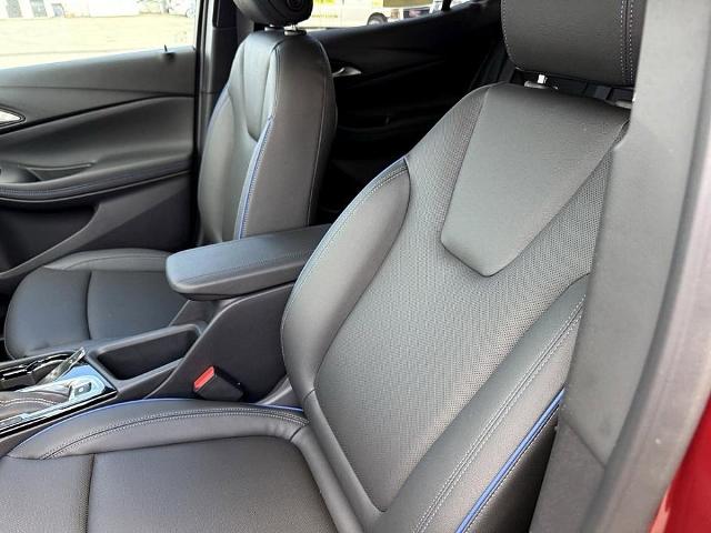 2025 Buick Encore GX Vehicle Photo in CHICOPEE, MA 01020-5001
