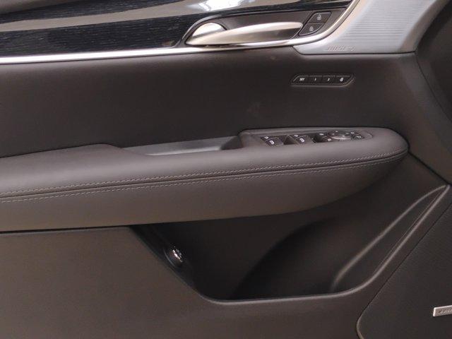 2025 Cadillac XT5 Vehicle Photo in PINEVILLE, NC 28134-8495