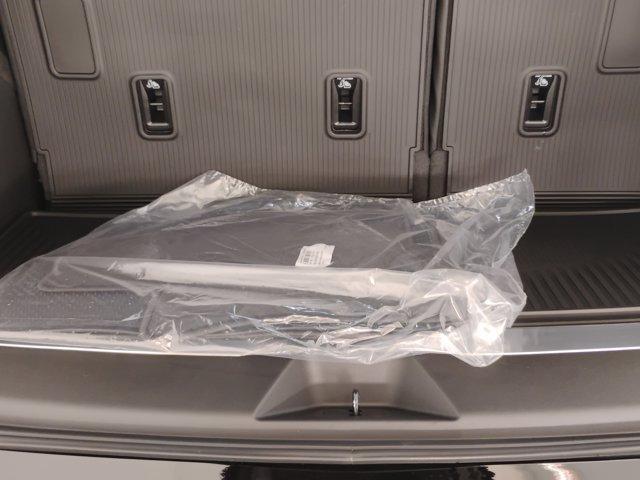2025 Cadillac Escalade Vehicle Photo in PINEVILLE, NC 28134-8495