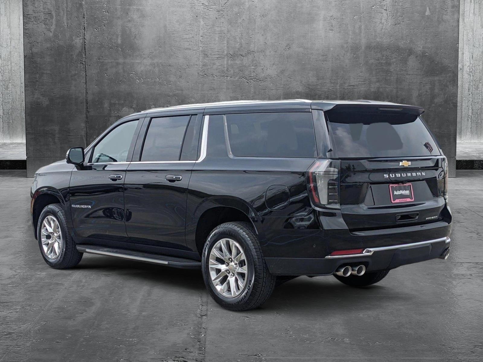 2025 Chevrolet Suburban Vehicle Photo in HOUSTON, TX 77034-5009