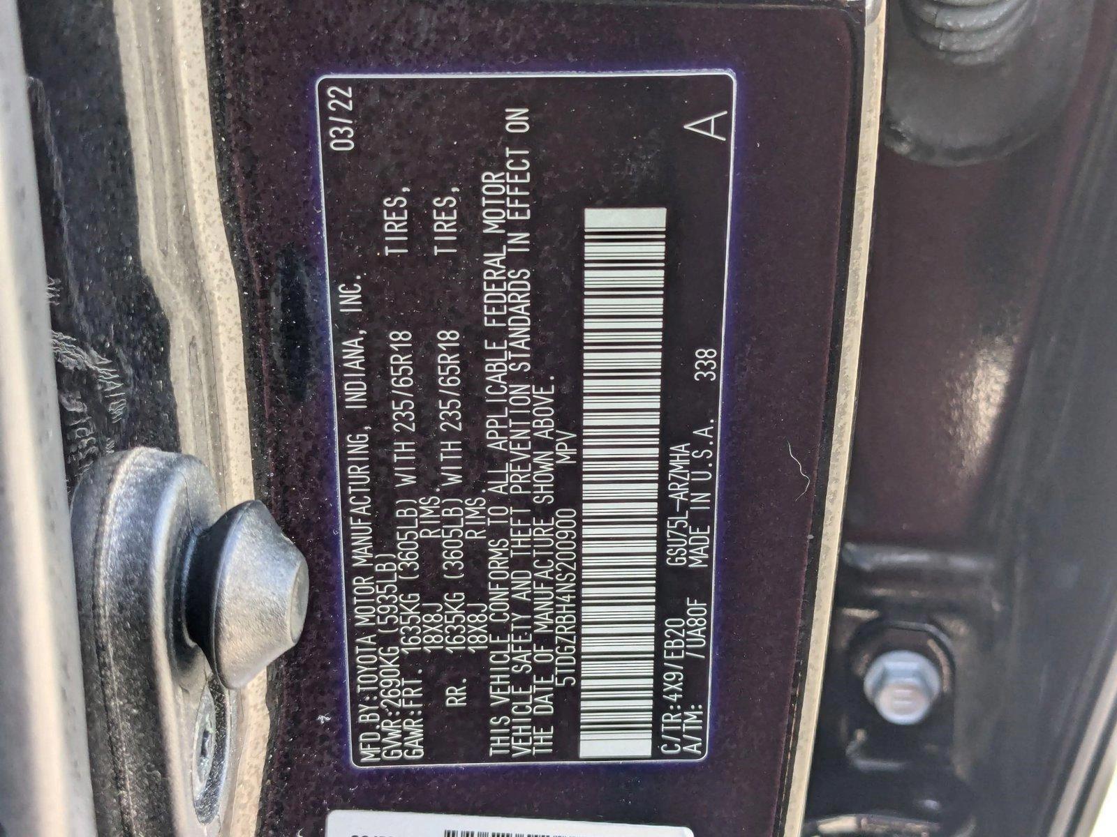 2022 Toyota Highlander Vehicle Photo in Spokane Valley, WA 99212