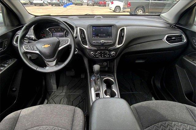2023 Chevrolet Equinox Vehicle Photo in TOPEKA, KS 66609-0000