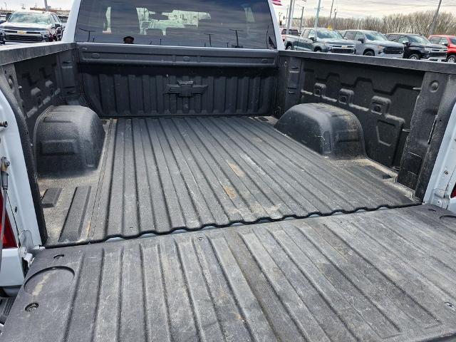 2022 Chevrolet Silverado 1500 LTD Vehicle Photo in GREEN BAY, WI 54304-5303