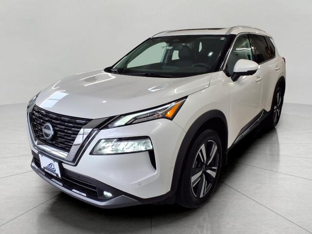 2022 Nissan Rogue Vehicle Photo in Oshkosh, WI 54904