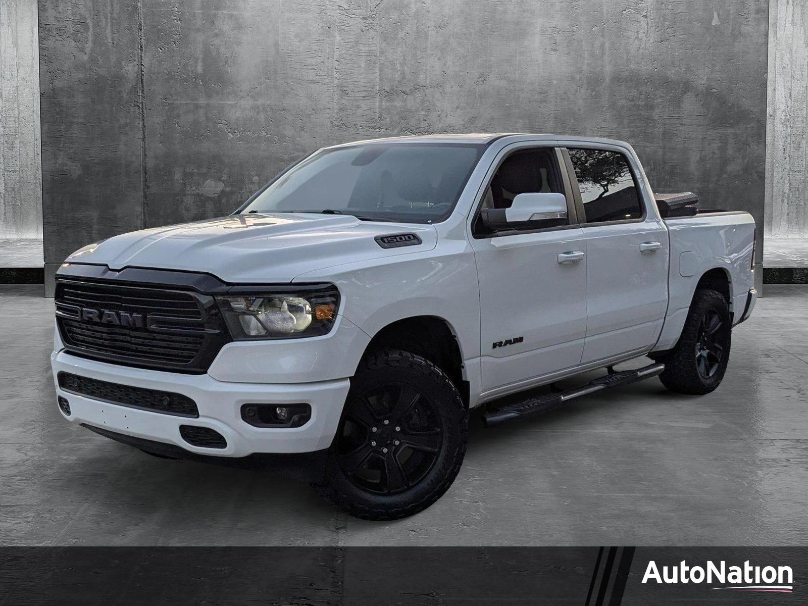 2020 Ram 1500 Vehicle Photo in PEMBROKE PINES, FL 33024-6534