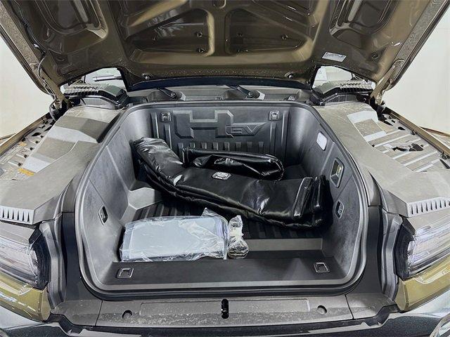 2025 GMC HUMMER EV SUV Vehicle Photo in PUYALLUP, WA 98371-4149