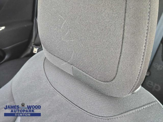2017 Jeep Renegade Vehicle Photo in DENTON, TX 76210-9321
