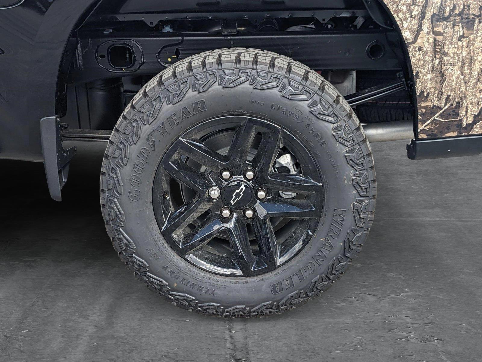 2025 Chevrolet Silverado 1500 Vehicle Photo in GREENACRES, FL 33463-3207