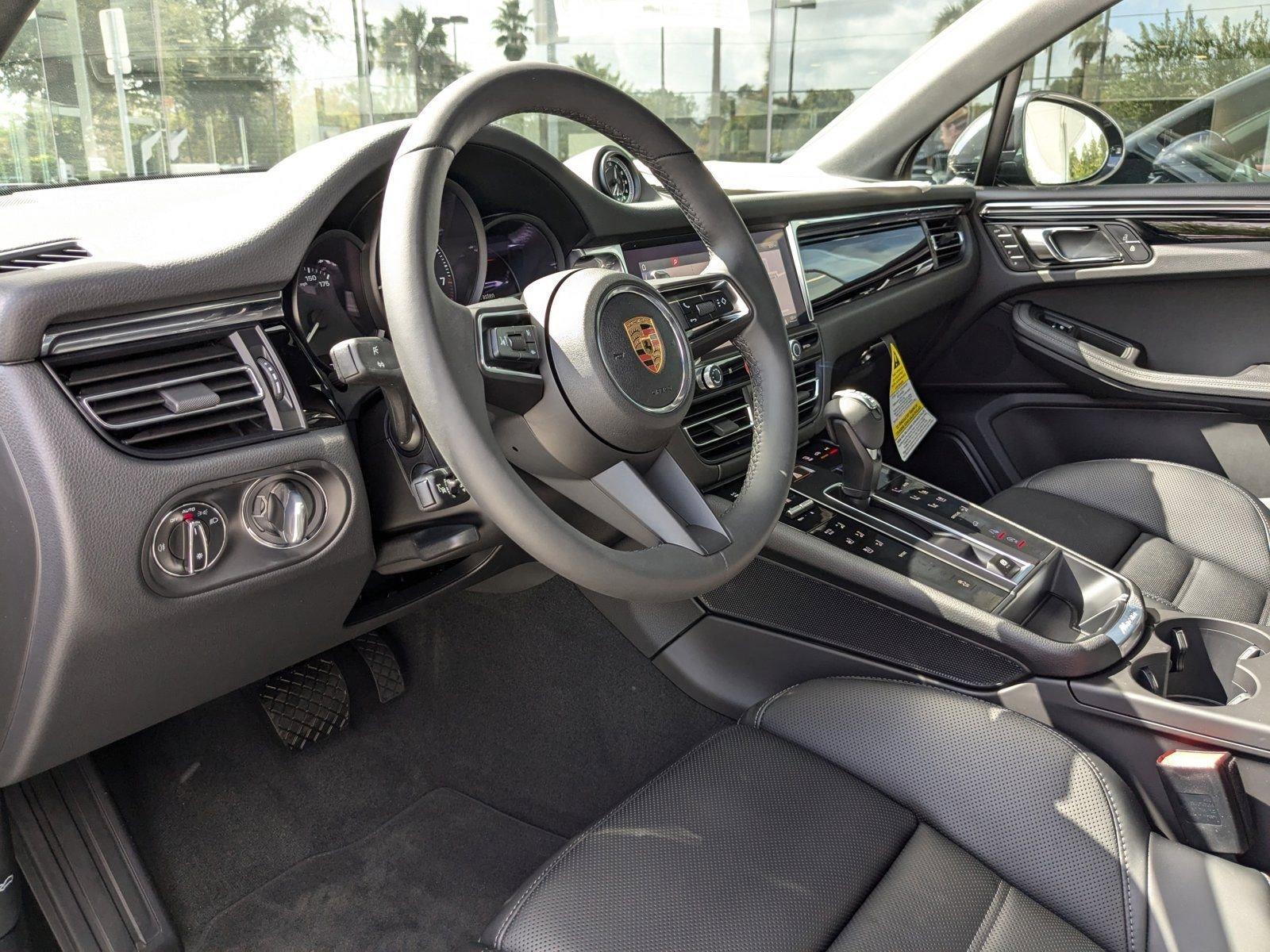 2025 Porsche Macan Vehicle Photo in Maitland, FL 32751