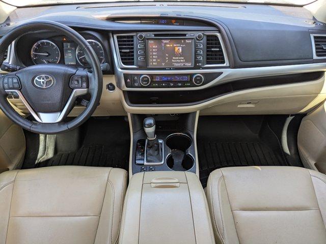 2015 Toyota Highlander Vehicle Photo in BRUNSWICK, GA 31525-1881