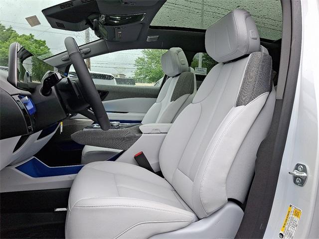 2025 Cadillac OPTIQ Vehicle Photo in ALLENTOWN, PA 18103-7399