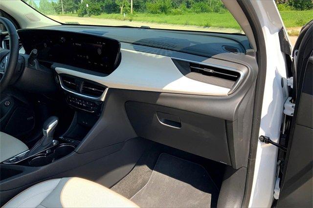 2024 Buick Encore GX Vehicle Photo in TOPEKA, KS 66609-0000