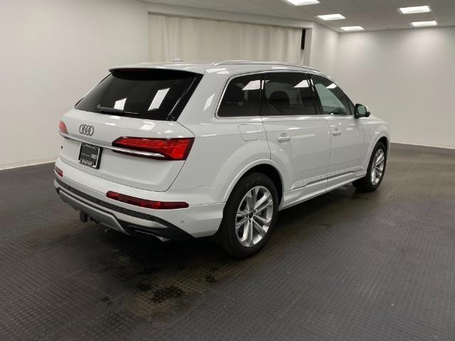 2025 Audi Q7 Vehicle Photo in Appleton, WI 54913