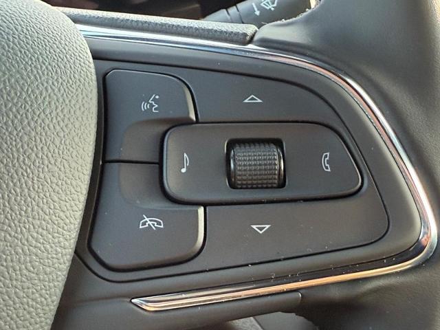 2025 Buick Envista Vehicle Photo in COLUMBIA, MO 65203-3903