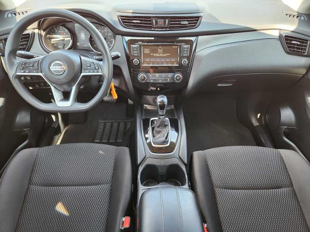 2022 Nissan Rogue Sport Vehicle Photo in DENTON, TX 76210-9321