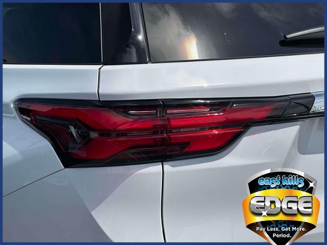 2023 Chevrolet Traverse Vehicle Photo in Roslyn, NY 11576