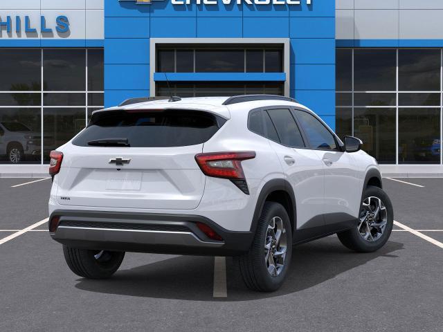 2025 Chevrolet Trax Vehicle Photo in Roslyn, NY 11576