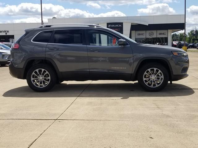 2021 Jeep Cherokee Vehicle Photo in ELYRIA, OH 44035-6349