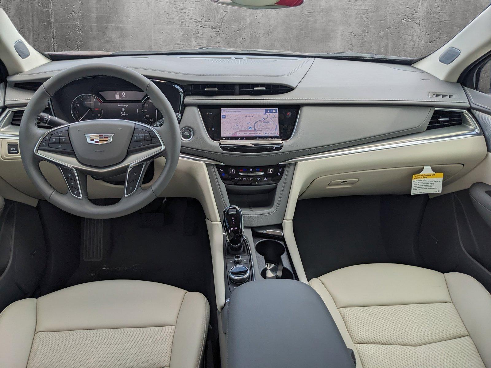 2024 Cadillac XT5 Vehicle Photo in WEST PALM BEACH, FL 33407-3296