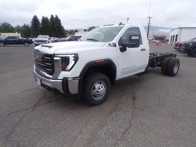 New 2024 GMC Sierra 3500 HD Chassis Cab Pro in White for sale in CODY ...