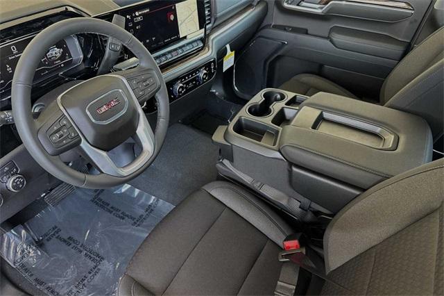 2025 GMC Sierra 1500 Vehicle Photo in ELK GROVE, CA 95757-8703